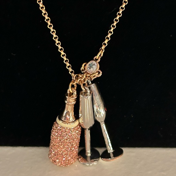 Kate Spade Jewelry Set, Pre-loved. - Picture 2 of 7